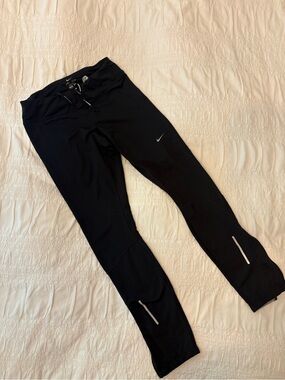 Nike Black Women’s Reflective Athletic Running Dry fit Leggings